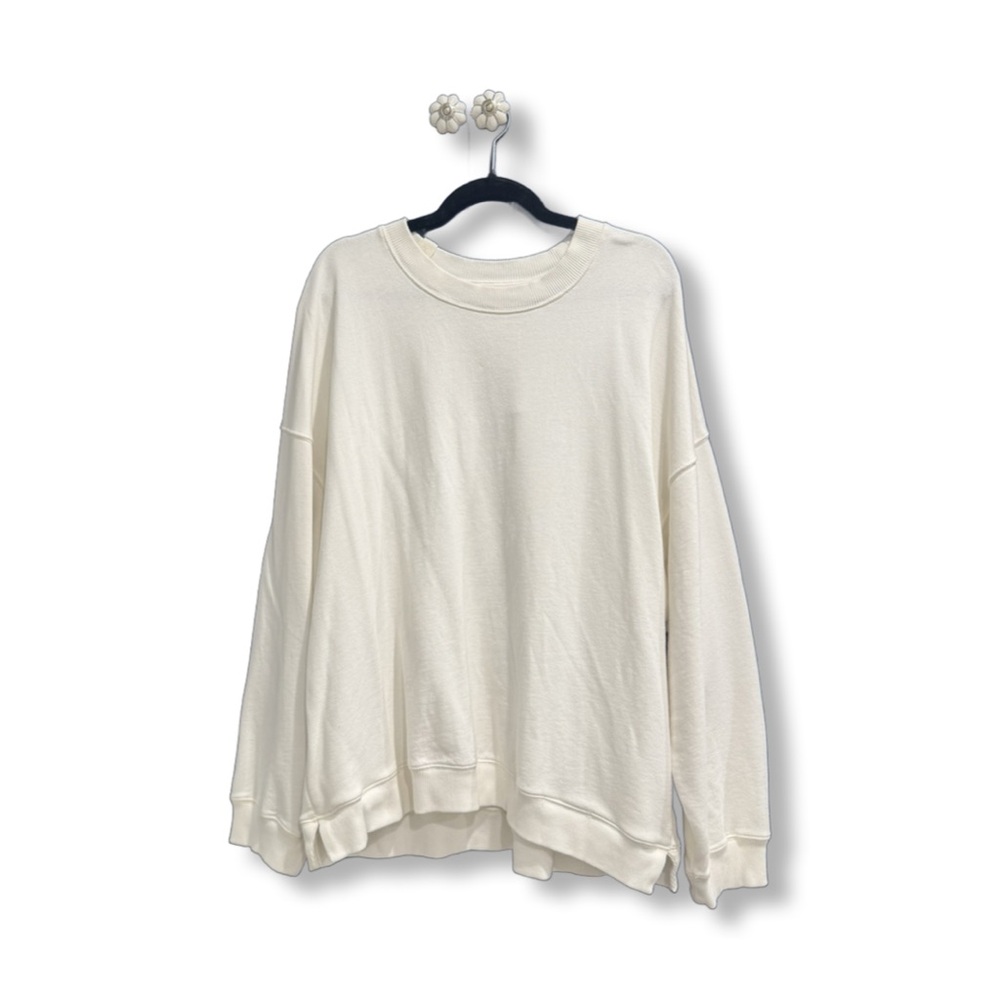 Free People oversized white sweatshirt NWT